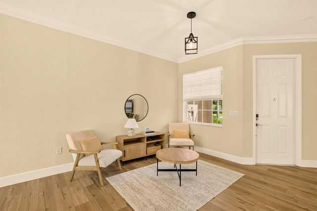 7630 Topiary Avenue, Boynton Beach, FL 33437
