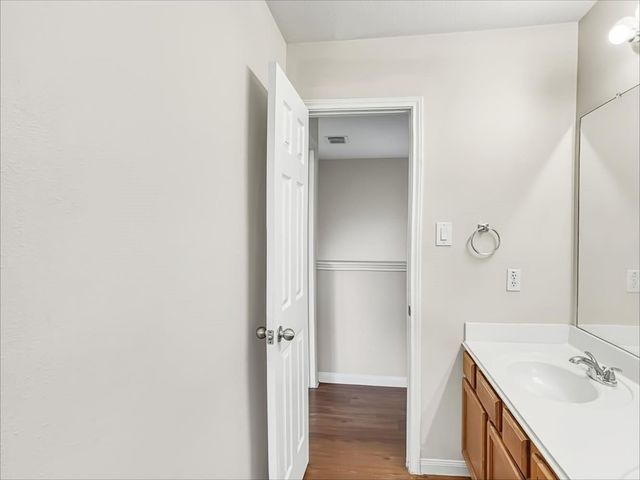 3807 Liberty Square Trail, Fresno, TX 77545