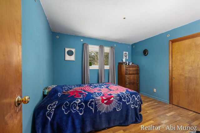 9211 Alpine Avenue Nw, Sparta Twp, MI 49345