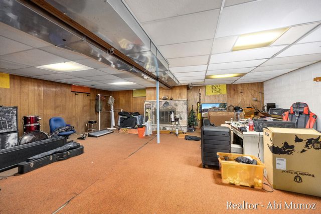 9211 Alpine Avenue Nw, Sparta Twp, MI 49345