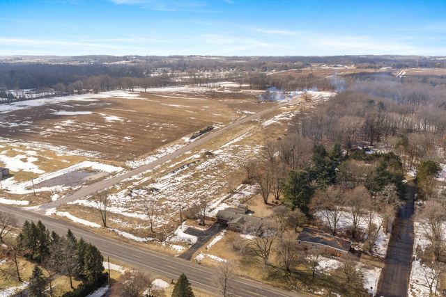 9211 Alpine Avenue Nw, Sparta Twp, MI 49345