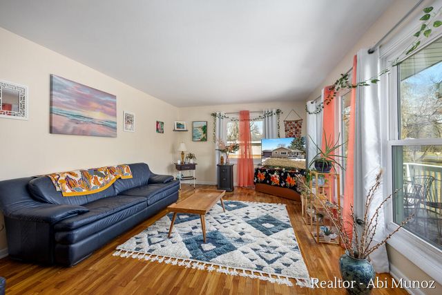 9211 Alpine Avenue Nw, Sparta Twp, MI 49345