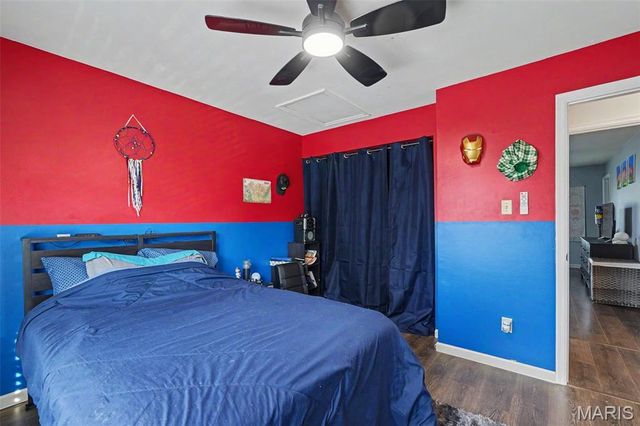 745 Sugar Glen Drive 5, St Peters, MO 63376