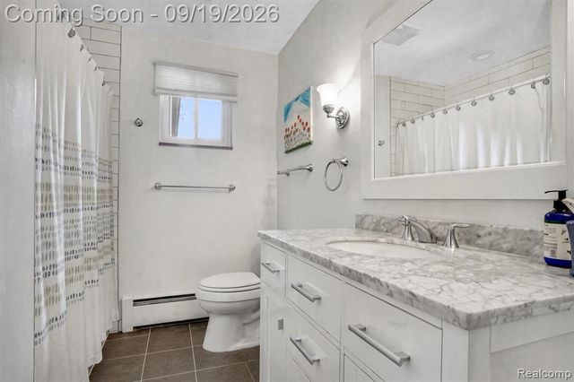 7139 Capri Drive, White Lake, MI 48383