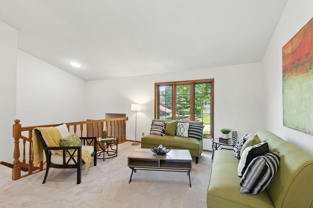 3655 Falcon Way, Eagan, MN 55123