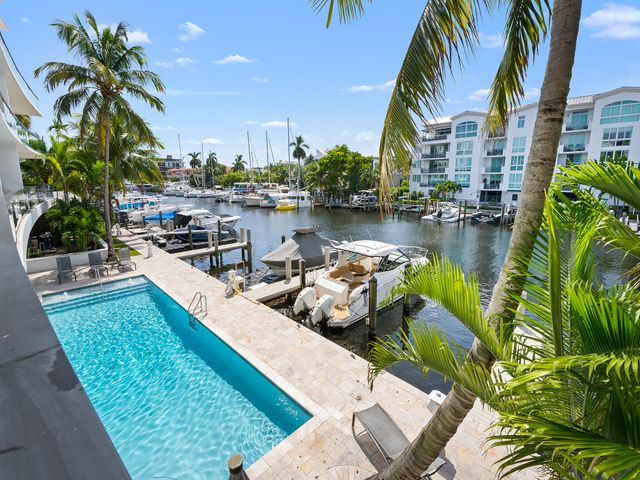 161 ISLE OF VENICE Drive 204, Fort Lauderdale, FL 33301