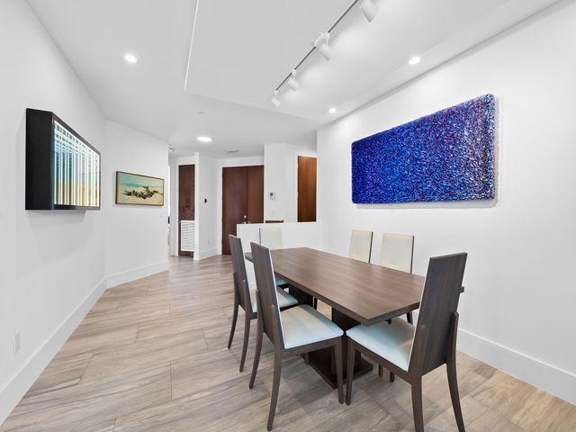 161 ISLE OF VENICE Drive 204, Fort Lauderdale, FL 33301