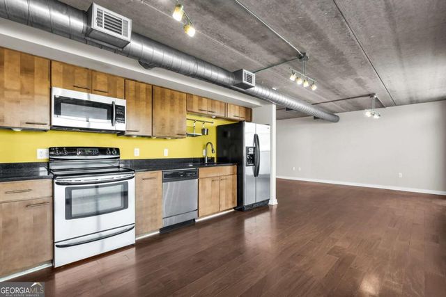 555 Berrien Street C, Savannah, GA 31401