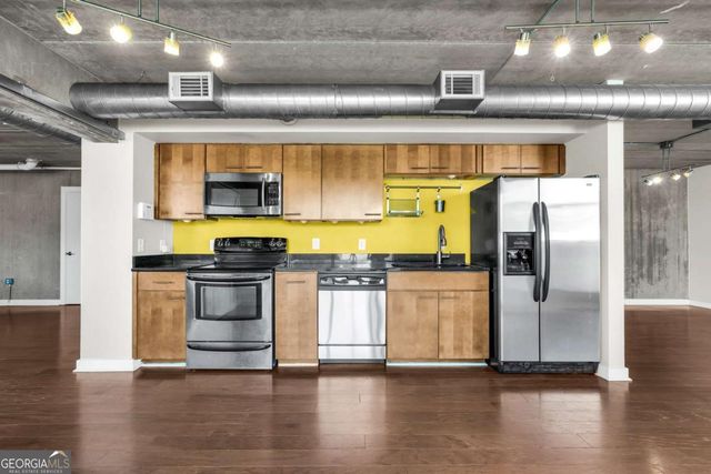 555 Berrien Street C, Savannah, GA 31401