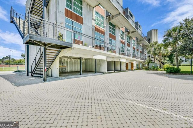 555 Berrien Street C, Savannah, GA 31401