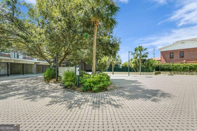 555 Berrien Street C, Savannah, GA 31401