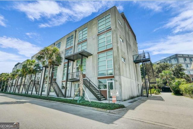 555 Berrien Street C, Savannah, GA 31401