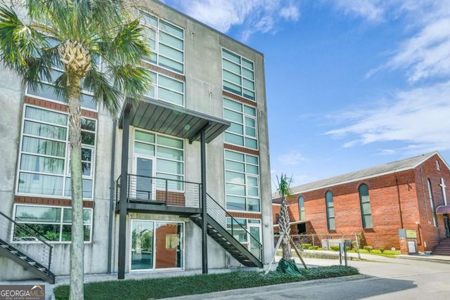 555 Berrien Street C, Savannah, GA 31401
