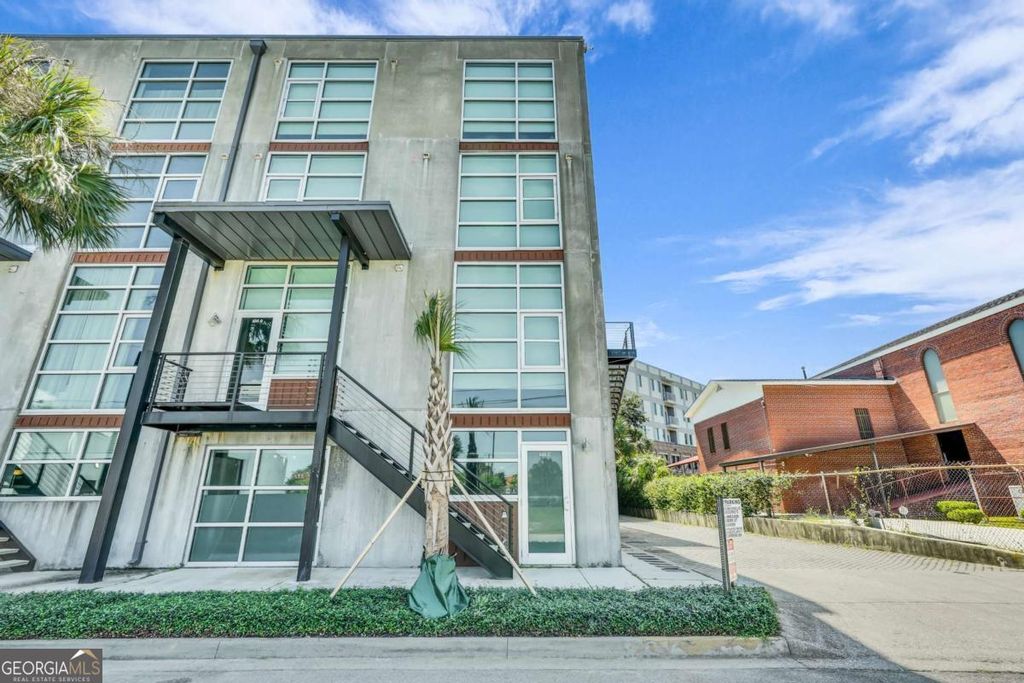555 Berrien Street C, Savannah, GA 31401