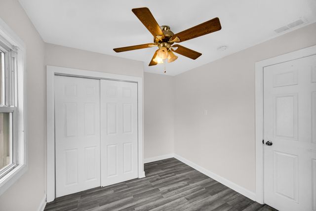 1517 E 174th Street, Hammond, IN 46324