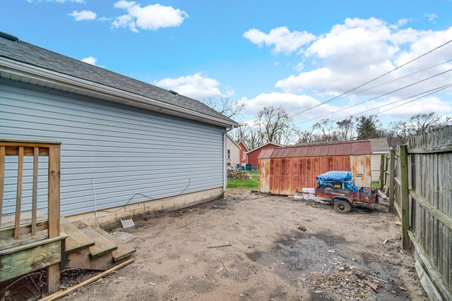 1517 E 174th Street, Hammond, IN 46324