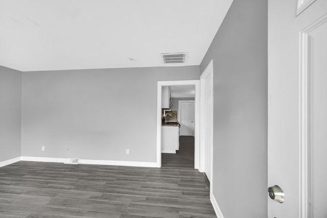 1517 E 174th Street, Hammond, IN 46324