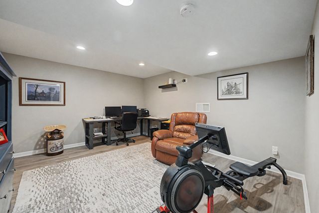 1636 25th Avenue SW, Altoona, IA 50009