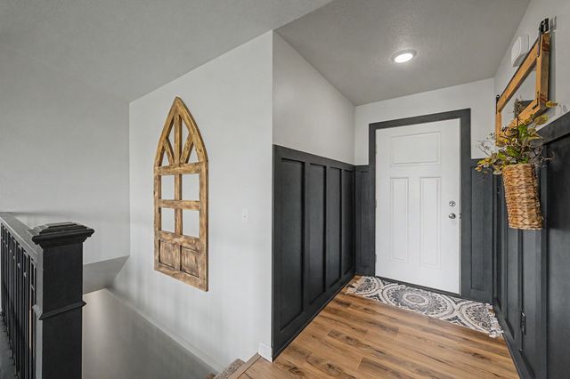 1636 25th Avenue SW, Altoona, IA 50009