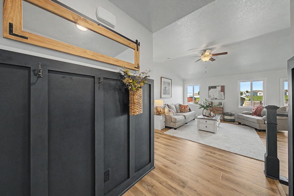 1636 25th Avenue SW, Altoona, IA 50009