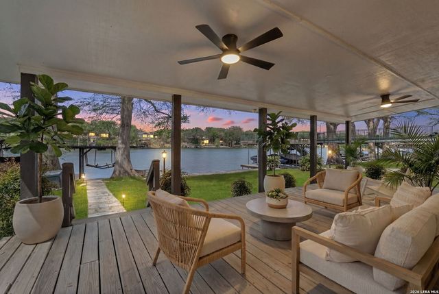 1309 E Zipp, New Braunfels, TX 78130