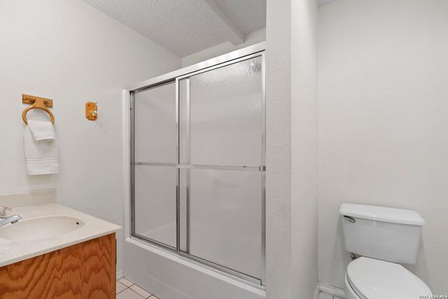 1309 E Zipp, New Braunfels, TX 78130