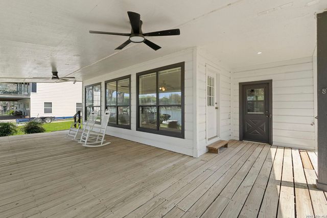 1309 E Zipp, New Braunfels, TX 78130