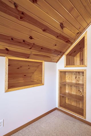 8316 Upton Avenue S, Bloomington, MN 55431