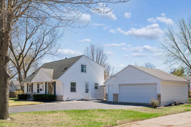 8316 Upton Avenue S, Bloomington, MN 55431