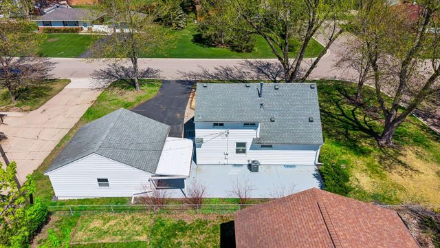 8316 Upton Avenue S, Bloomington, MN 55431