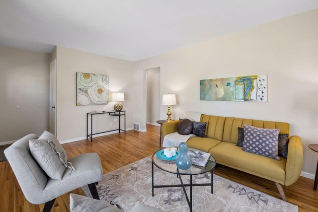 8316 Upton Avenue S, Bloomington, MN 55431