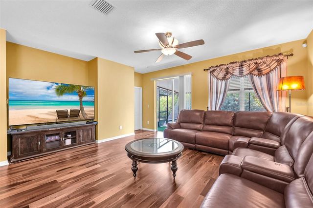 9023 SIENNA MOSS LANE, Riverview, FL 33578