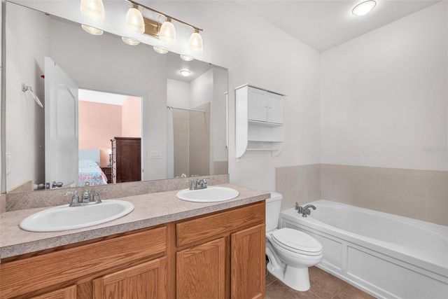 9023 SIENNA MOSS LANE, Riverview, FL 33578