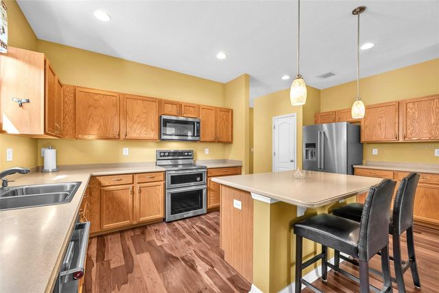 9023 SIENNA MOSS LANE, Riverview, FL 33578