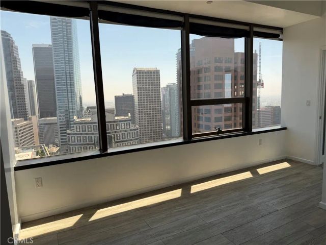 1100 Wilshire 2811, Los Angeles, CA 90017