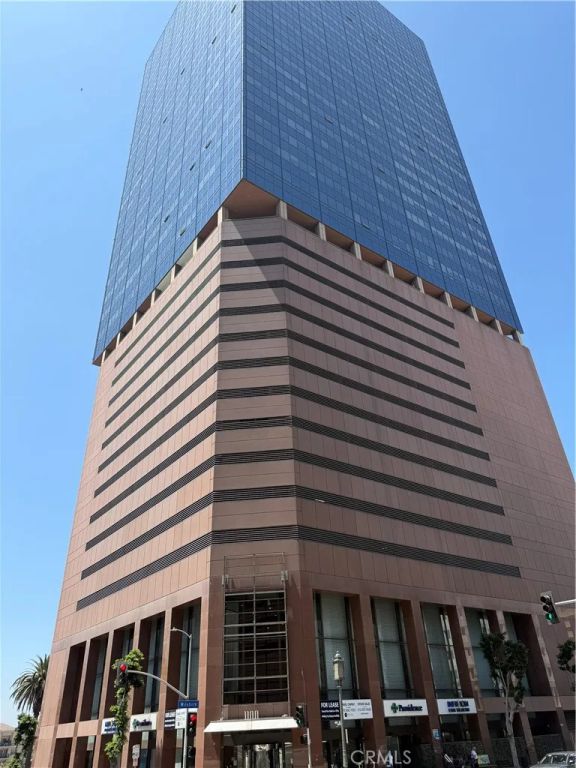 1100 Wilshire 2811, Los Angeles, CA 90017