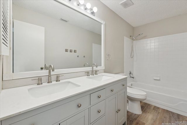 6714 Shadow Run, San Antonio, TX 78250