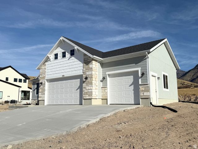 372 S 1150 E #607, Smithfield, UT 84335