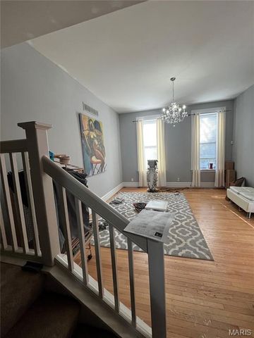 1939 Senate Street, St Louis, MO 63118