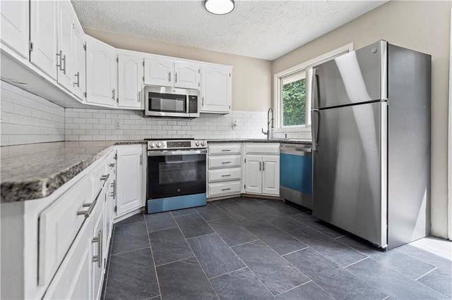 4537 NE 56th Street, Kansas City, MO 64119