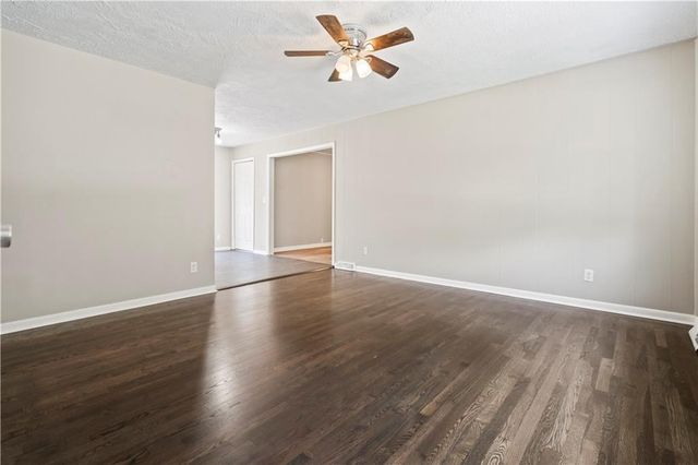 4537 NE 56th Street, Kansas City, MO 64119