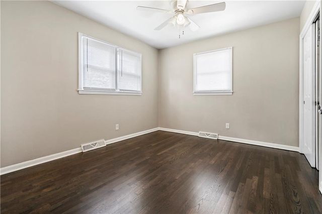 4537 NE 56th Street, Kansas City, MO 64119