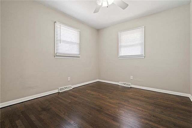 4537 NE 56th Street, Kansas City, MO 64119