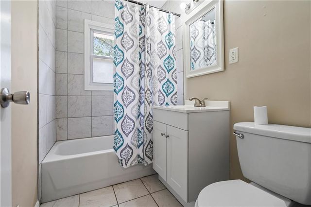 4537 NE 56th Street, Kansas City, MO 64119