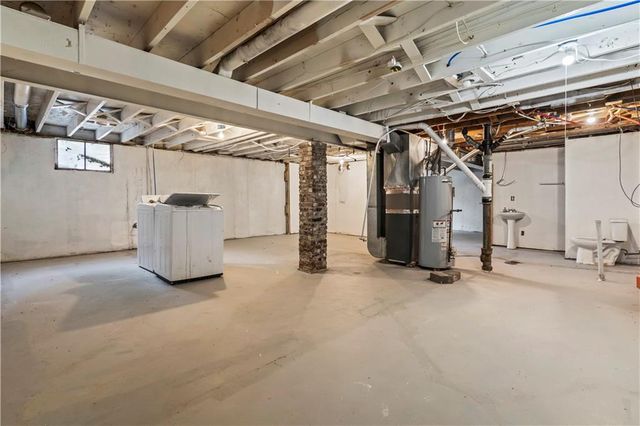 4537 NE 56th Street, Kansas City, MO 64119