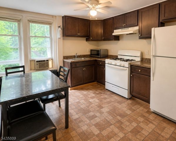 1207 Foster Ave, South Plainfield Boro, NJ 07080