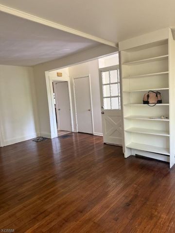 1207 Foster Ave, South Plainfield Boro, NJ 07080