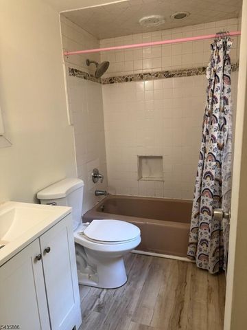 1207 Foster Ave, South Plainfield Boro, NJ 07080