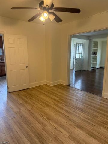 1207 Foster Ave, South Plainfield Boro, NJ 07080