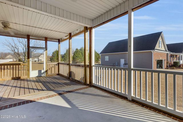 1329 Whitten Court, Greenville, NC 27858